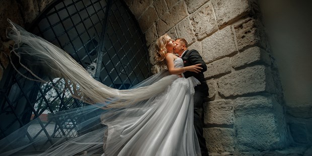 Hochzeitsfotos - Copyright und Rechte: Bilder dürfen bearbeitet werden - Strobl - Hochzeitsfotograf Alex bogutas, Poland - Alex Bogutas