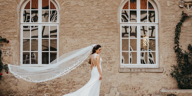 Hochzeitsfotos - Copyright und Rechte: Bilder auf Social Media erlaubt - Peine - Brautpaarshooting  in Goslar - Auf den ersten Blick - Fotografie - Kaja Fradziak