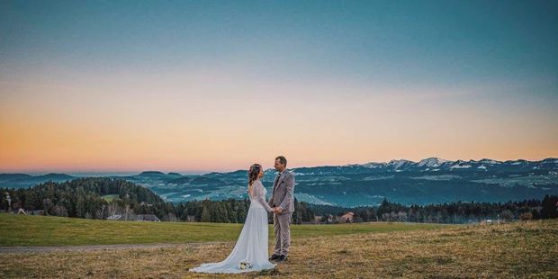 Hochzeitsfotos - Copyright und Rechte: Bilder auf Social Media erlaubt - Kirchlauter - wedding-dreamworks