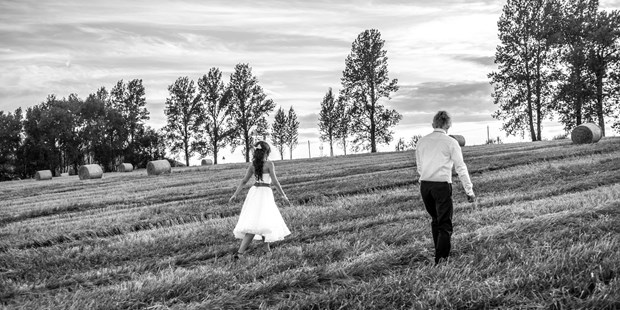 Hochzeitsfotos - Art des Shootings: Portrait Hochzeitsshooting - Großrußbach - ShodganFoto - Daria Sanetra 