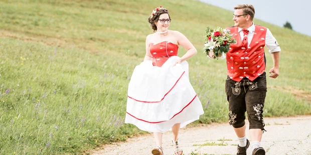 Hochzeitsfotos - Grasberg (Altmünster) - Sandra Matanovic Hochzeitsfotografin Kärnten, Steiermark & Kroatien