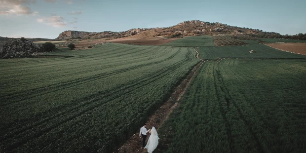 Hochzeitsfotos - Videografie buchbar - Amöneburg - Drohnenaufnahmen, Pre-Wedding Shooting in Andalusien, Spanien - Tu Nguyen Wedding Photography