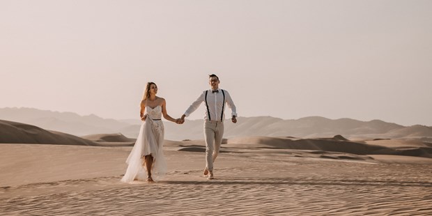 Hochzeitsfotos - Art des Shootings: Fotostory - Mainhausen - Marokko-Destination-Wedding-Agafay-Desert-Wedding-Nationalparkweddingphotographer - Alena Hanselowski