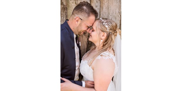 Hochzeitsfotos - Copyright und Rechte: Bilder auf Social Media erlaubt - Bielefeld - Alex & Natalya Photography
