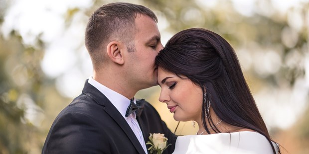 Hochzeitsfotos - Copyright und Rechte: Bilder auf Social Media erlaubt - Cahnsdorf - christianraufeisenphotography
