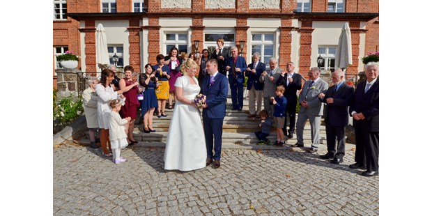Hochzeitsfotos - Copyright und Rechte: Bilder dürfen bearbeitet werden - Buxtehude - #hochzeit auf basthorst#
#feier#
#foto-presse# - REINHARD BALZEREK