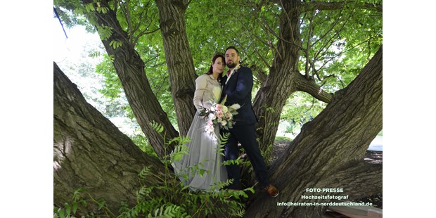 Hochzeitsfotos - Hetlingen - #brautpaarshooting hamburg#
#fotograf balzerek# - REINHARD BALZEREK
