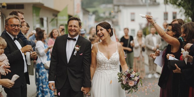 Hochzeitsfotos - Copyright und Rechte: Bilder auf Social Media erlaubt - Bergheim (Bergheim) - PIA EMBERGER