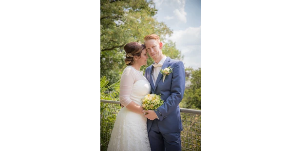 Hochzeitsfotos - Copyright und Rechte: Bilder auf Social Media erlaubt - Vetschau - Lars Grimmer