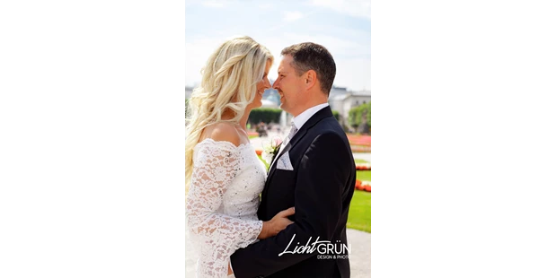 Hochzeitsfotos - Art des Shootings: Portrait Hochzeitsshooting - Hoißgassen - Lichtgrün Design & Photo - Linda Mayr