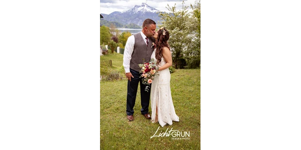 Hochzeitsfotos - Copyright und Rechte: Bilder auf Social Media erlaubt - Oberthan - Lichtgrün Design & Photo - Linda Mayr