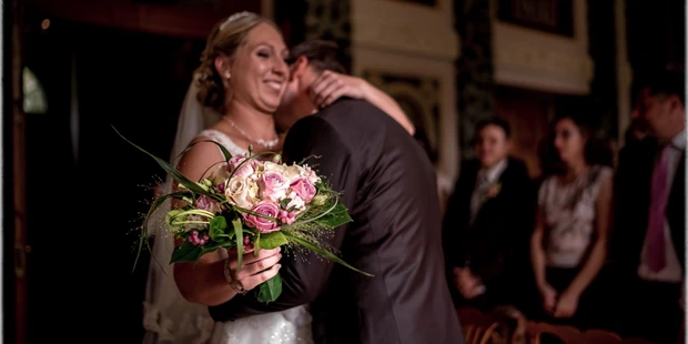 Hochzeitsfotos - Copyright und Rechte: Bilder auf Social Media erlaubt - Vetschau - Jens Sackwitz