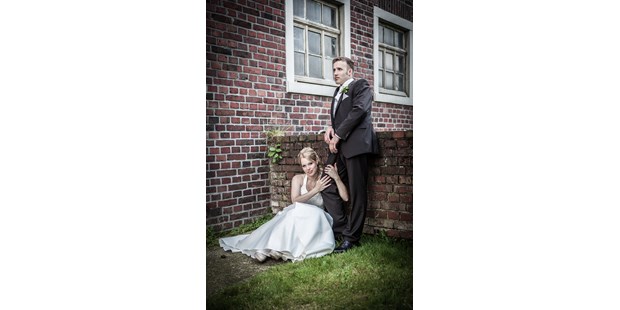 Hochzeitsfotos - Art des Shootings: Fotostory - PLZ 53123 (Deutschland) - Hochzeitsfotograf Dortmund, Hochzeitsfotograf Unna,
Hochzeitsfotograf Bochum - Marco Herrmann - Hochzeitsfotograf