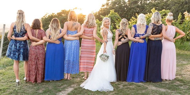 Hochzeitsfotos - zweite Kamera - Gruppenbild mit den Mädels - Monika Wittmann Photography