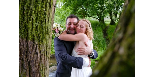 Hochzeitsfotos - Copyright und Rechte: Bilder auf Social Media erlaubt - Kerken - momente-einfangen.de