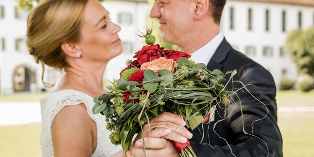 Hochzeitsfotos - Dettenhausen - Standesamtliche Trauung in Dornbirn und Segnung in der Mehrerau
Es war ein wunderbarer Tag. 
Brautpaar Bargehr. - Glücksbild Fotografie