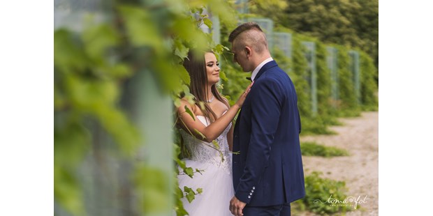 Hochzeitsfotos - Copyright und Rechte: Bilder frei verwendbar - Weinviertel - Sanssouci Palace - TomaFot Wedding Story