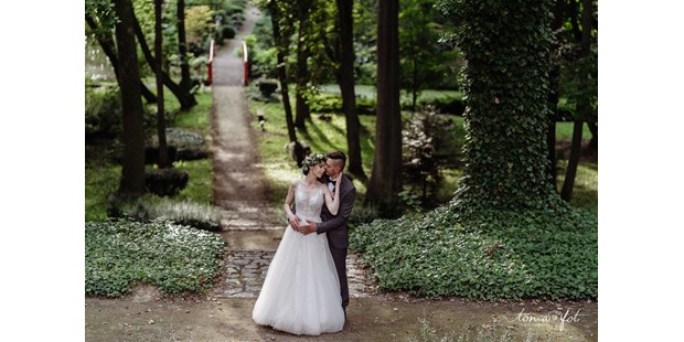 Hochzeitsfotos - Copyright und Rechte: Bilder auf Social Media erlaubt - PLZ 2052 (Österreich) - TomaFot Wedding Story