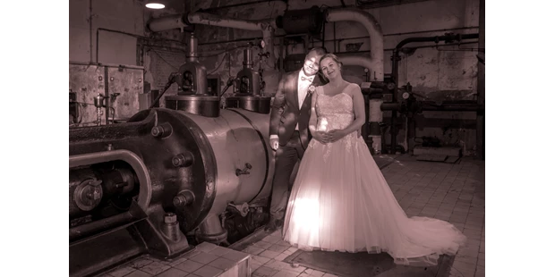 Hochzeitsfotos - Art des Shootings: Fotostory - Chemnitz - Laura und Karl - Roland Schlegel