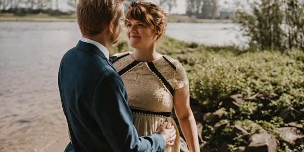 Hochzeitsfotos - Copyright und Rechte: Bilder auf Social Media erlaubt - Wien Währing - Verliebtes Hochzeitspaar - Boris Hoika