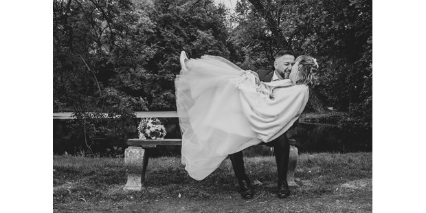Hochzeitsfotos - Copyright und Rechte: Bilder auf Social Media erlaubt - Bernsdorf (Zwickau) - Jens Lunardon