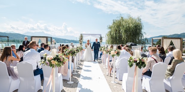 Hochzeitsfotos - zweite Kamera - Maiernigg - Freie Trauung am See
Pörtschach am Wörthersee - Lydia Jung Photography