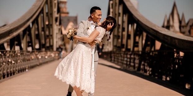 Hochzeitsfotos - Copyright und Rechte: Bilder auf Social Media erlaubt - Großerlach - Isabell Prütting