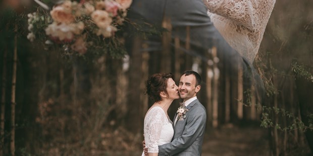 Hochzeitsfotos - Berufsfotograf - Großweitzschen - forever in love - Fotografie