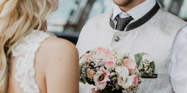 Hochzeitsfotos - Copyright und Rechte: Bilder auf Social Media erlaubt - Trins - Victoria Hörtnagl