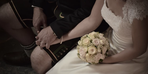 Hochzeitsfotos - Copyright und Rechte: keine Vervielfältigung erlaubt - Etting - tisajn-Foto  tina brunner