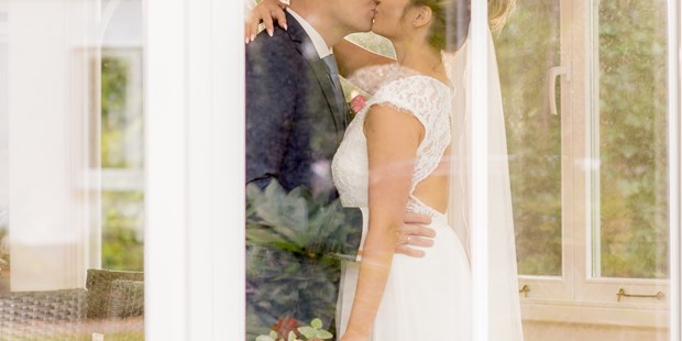 Hochzeitsfotos - Copyright und Rechte: Bilder auf Social Media erlaubt - PLZ 45881 (Deutschland) - Kathrin Halbhuber von Foto Moments