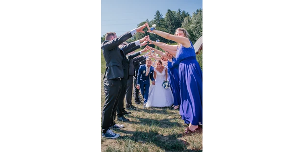 Hochzeitsfotos - Art des Shootings: Trash your Dress - Eggenburg - Sophisticated Wedding Pictures