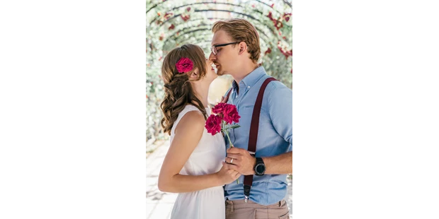 Hochzeitsfotos - Copyright und Rechte: Bilder auf Social Media erlaubt - Laßnitzhöhe - Sophisticated Wedding Pictures