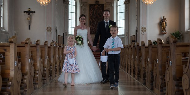 Hochzeitsfotos - Copyright und Rechte: Bilder auf Social Media erlaubt - Innsbruck - zoom4you
