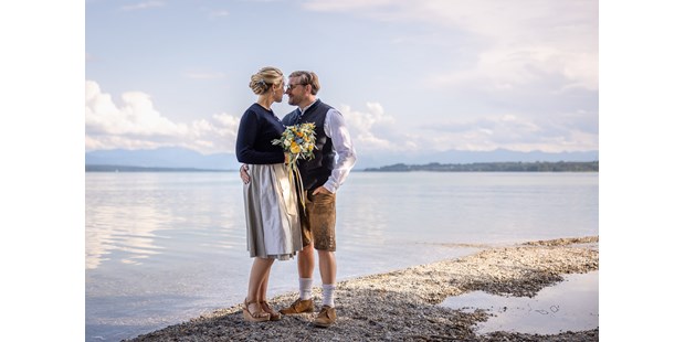 Hochzeitsfotos - Fotobox mit Zubehör - Winden (Egnach) - Christina Sperschneider 
