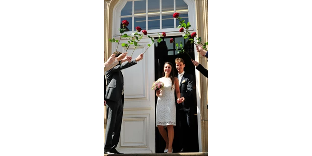 Hochzeitsfotos - Art des Shootings: Portrait Hochzeitsshooting - Witten - Hochzeitsfoto von Christopher Kühn - Kühn Fotografie
https://www.kuehnfotografie.de - Kühn Fotografie