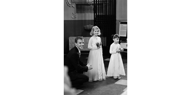 Hochzeitsfotos - Art des Shootings: Portrait Hochzeitsshooting - PLZ 59555 (Deutschland) - Hochzeitsfoto von Christopher Kühn - Kühn Fotografie
https://www.kuehnfotografie.de - Kühn Fotografie