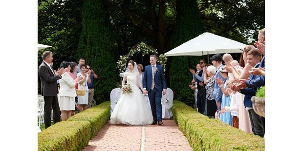 Hochzeitsfotos - Copyright und Rechte: Bilder auf Social Media erlaubt - Großerlach - Boris Bachus Hochzeitsfotografie - Boris Bachus Hochzeitsfotografie
