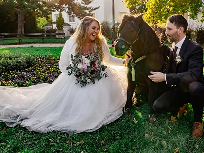 Hochzeitsfotos - Fotobox mit Zubehör - Seebarn - Wedding Paradise e.U. Professional Wedding Photographer
