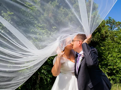 Hochzeitsfotos - Copyright und Rechte: Bilder privat nutzbar - Weng im Gesäuse - Wedding Paradise e.U. Professional Wedding Photographer