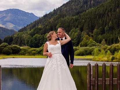Hochzeitsfotos - Fotobox mit Zubehör - Seebarn - Wedding Paradise e.U. Professional Wedding Photographer