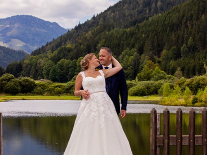 Hochzeitsfotos - Fotobox mit Zubehör - Eck (Oberndorf an der Melk) - Wedding Paradise e.U. Professional Wedding Photographer