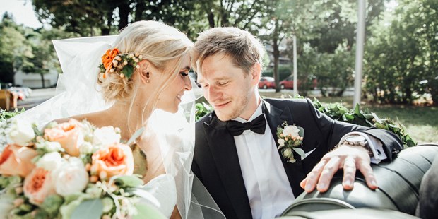 Hochzeitsfotos - Copyright und Rechte: Bilder kommerziell nutzbar - Wieshöf - Wien - Kaasgraben - Agnes & Andi