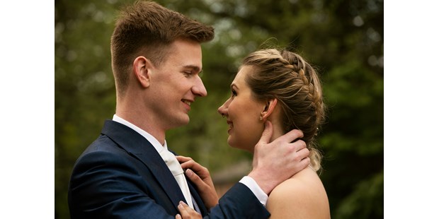 Hochzeitsfotos - Copyright und Rechte: Bilder auf Social Media erlaubt - Aufseß - Hochzeitsfotografie Victoria Oldenburg-Lehmann