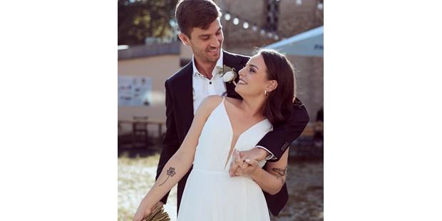 Hochzeitsfotos - Copyright und Rechte: Bilder auf Social Media erlaubt - Vetschau - Shutter & Melody