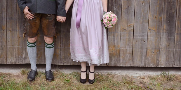 Hochzeitsfotos - Copyright und Rechte: Bilder auf Social Media erlaubt - Wiedenzhausen - Simone Weidlich Fotografie