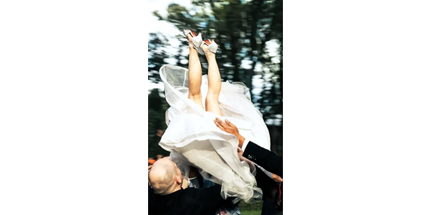 Hochzeitsfotos - Art des Shootings: Trash your Dress - Klein Behnitz - Dennis Vorpahl Photography
