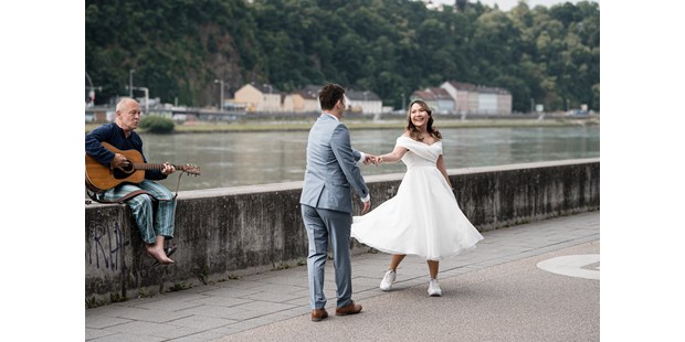 Hochzeitsfotos - Fotobox alleine buchbar - Donau Oberösterreich - eris-wedding