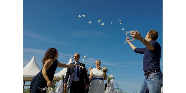 Hochzeitsfotos - zweite Kamera - Preetz (Kreis Plön) - Hochzeitsfotograf Helge Peters - Mo´s Fotostudio