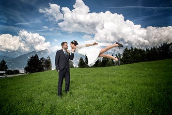 Hochzeitsfotograf: Beispiel: flying bride - Wolfgang Thaler photography